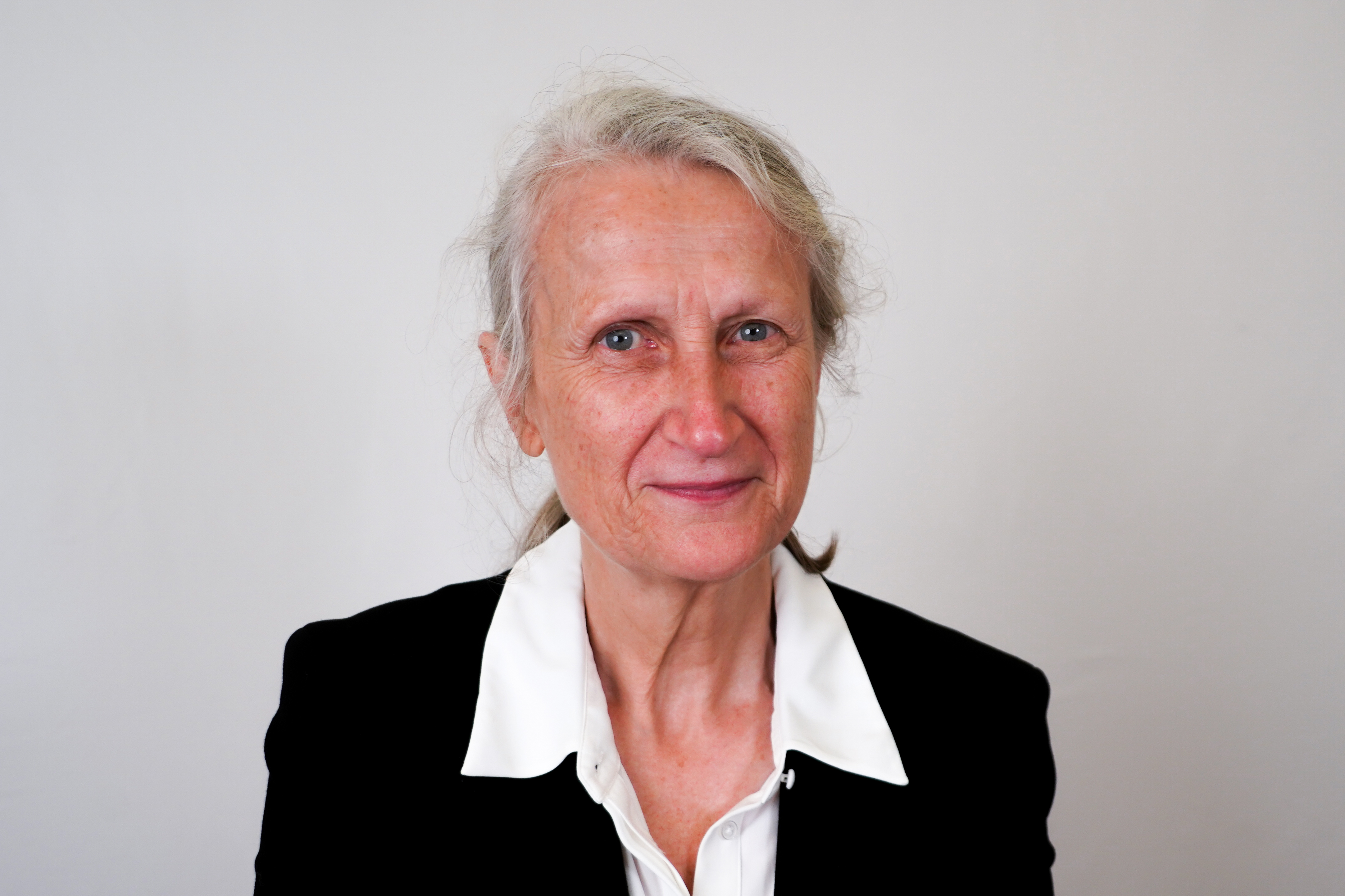 Rosemary Esther Binet